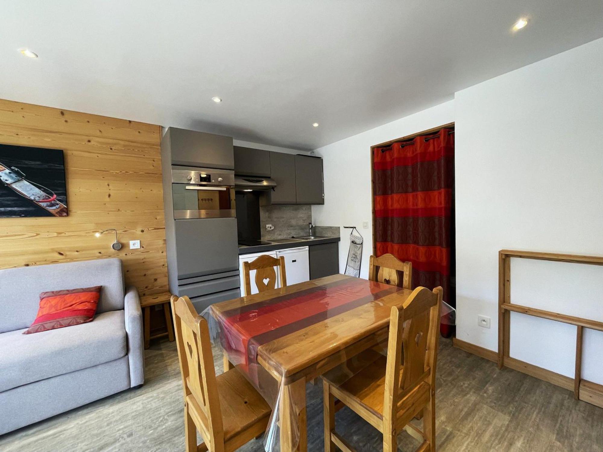 Studio Renove Pour 4, Ski Aux Pieds, La Croisette, Les Menuires - Fr-1-452-230 Saint-Martin-de-Belleville Eksteriør bilde