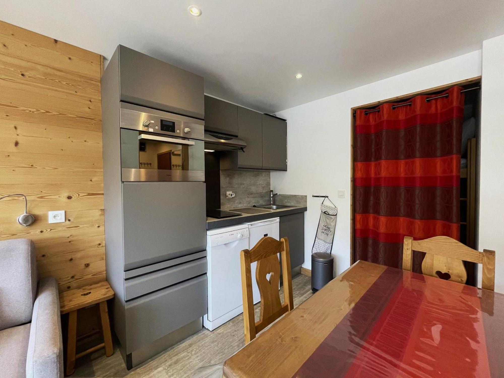 Studio Renove Pour 4, Ski Aux Pieds, La Croisette, Les Menuires - Fr-1-452-230 Saint-Martin-de-Belleville Eksteriør bilde